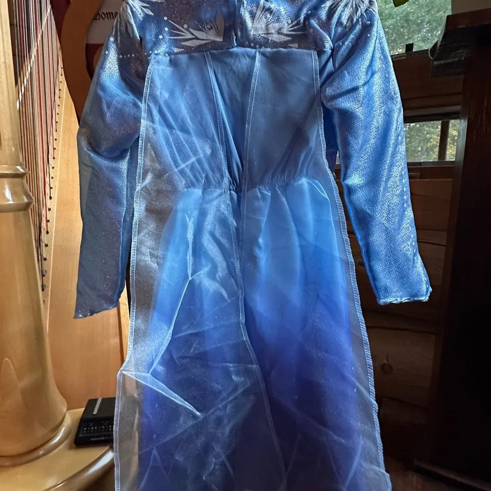NWT Elsa Frozen II Adventure Dress Halloween Costume Dress Up 4-6x